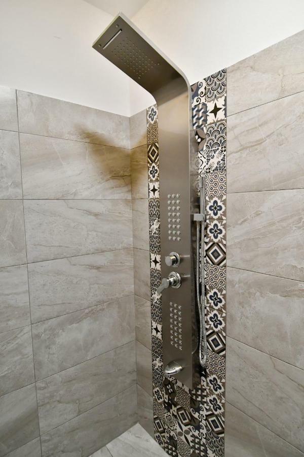 Comfortable, Spacious Studio @ Kolonaki Athen Exterior foto